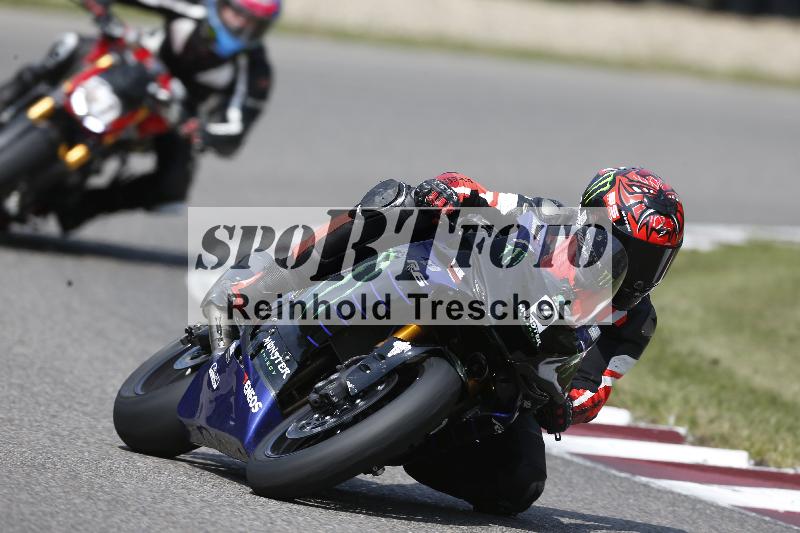 Archiv-2025/49 26.08.2025 Cornu Master School ADR/blau-bleu/9